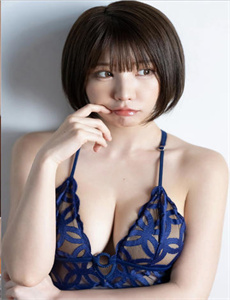 成人美女摇乱后入式内射视频-美上芹